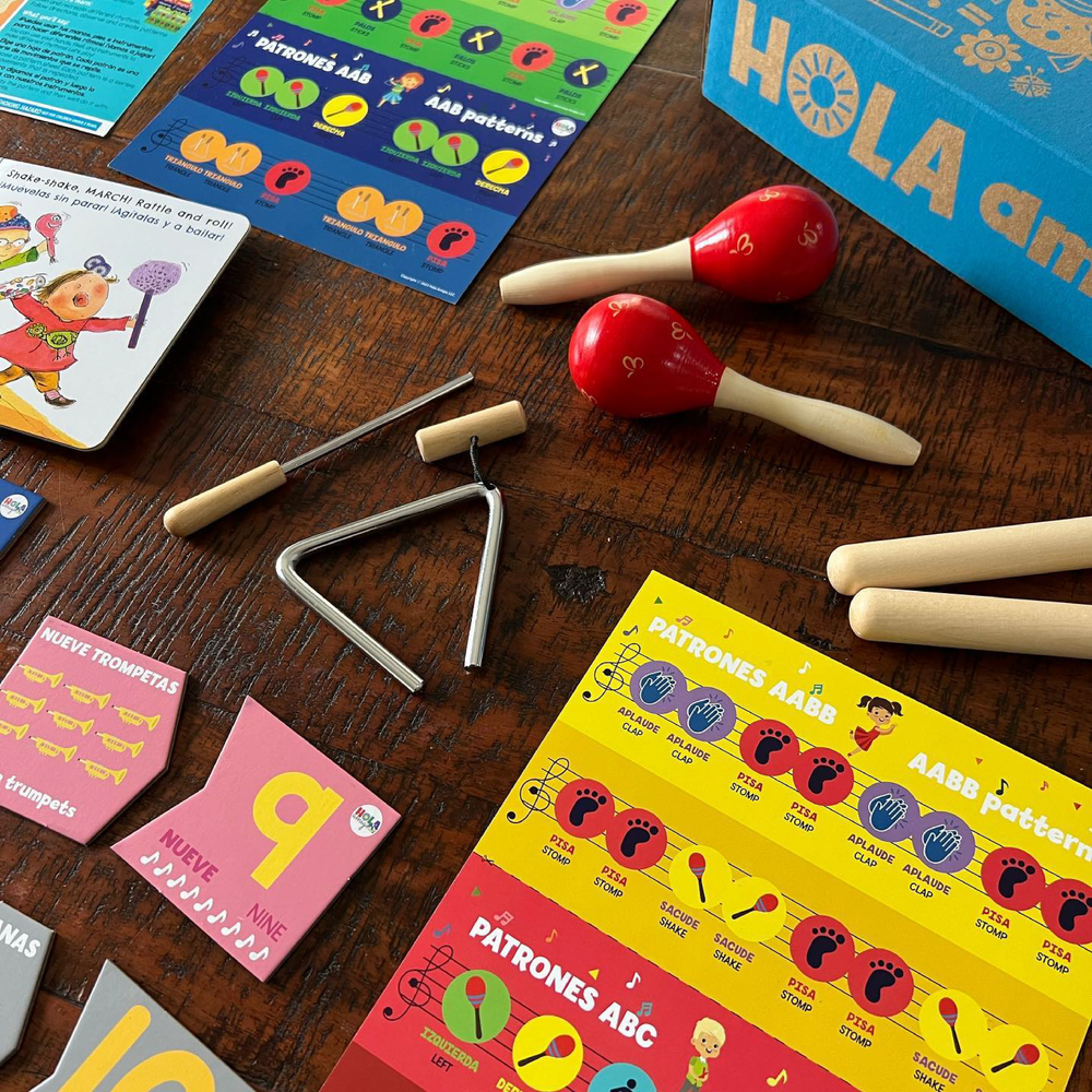 Toddler Busy Box: Los Instrumentos/Instruments