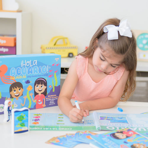 (Summer Program) ¡Hola, Acuario! Hello, Aquarium!