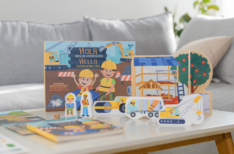 ¡Hola, Obra de Construcción! Hello, Construction Site!